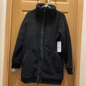 Athleta Tugga Coat NWT Size Medium